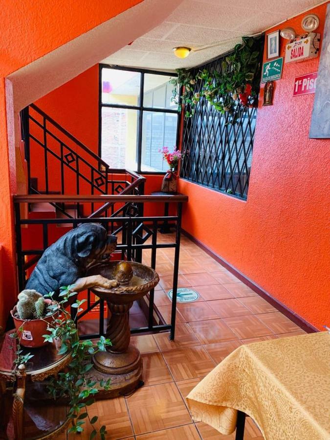 Hostal Rosita Latacunga Esterno foto